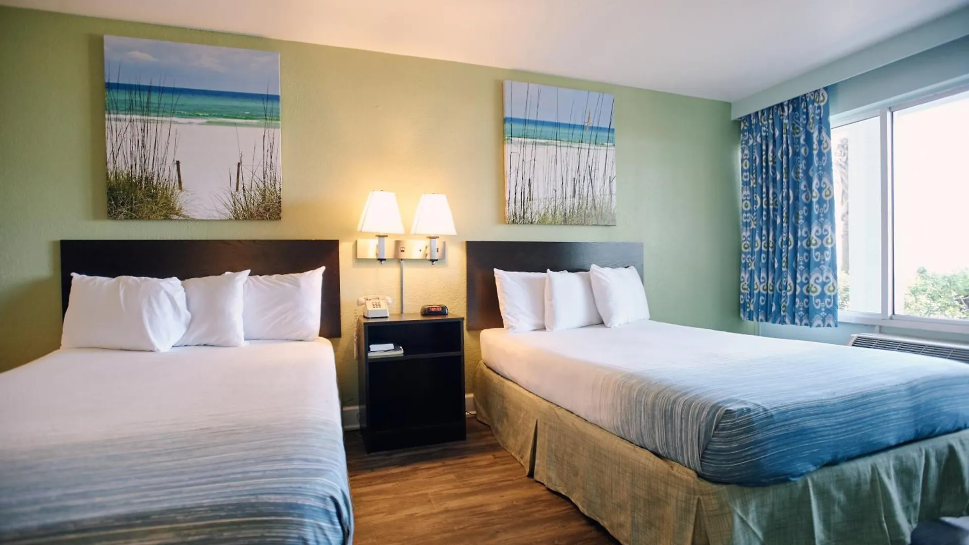 Boardwalk Beach Hotel Панама-Сити